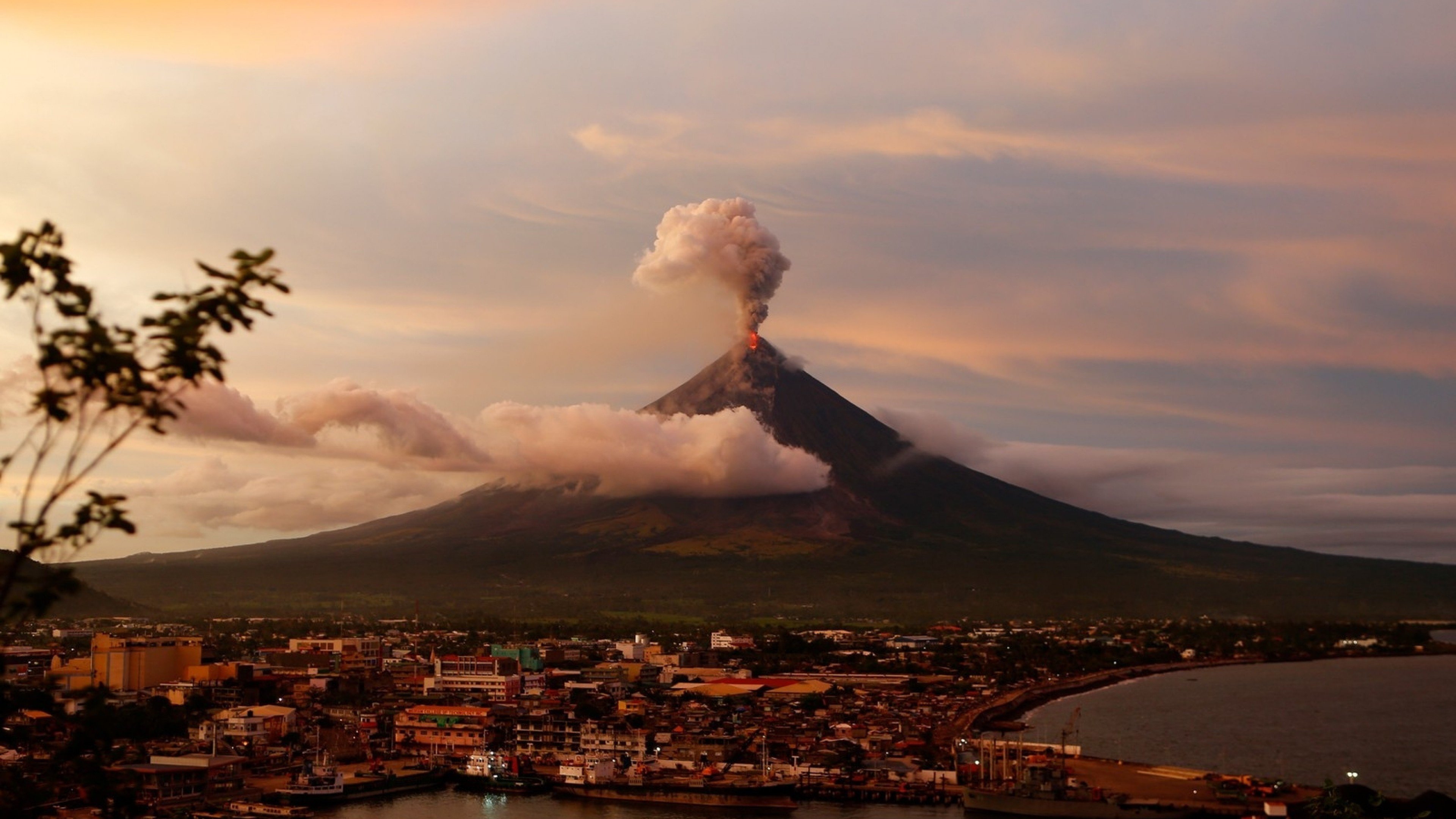 mayon volcano philippines travels stunning landscapes 4k desktop