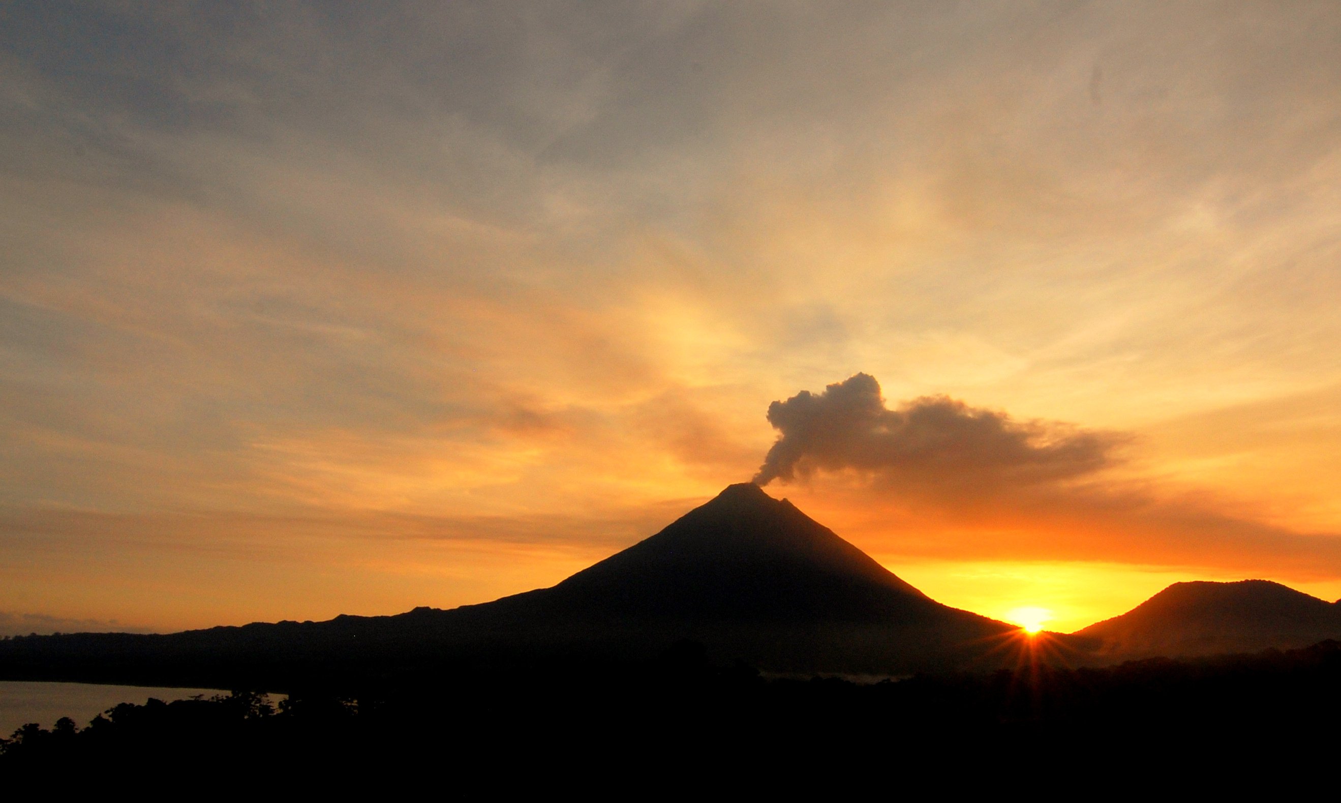 photogenic volcanoes breathtaking wonders cnn travel feature nature's marvels hd desktop