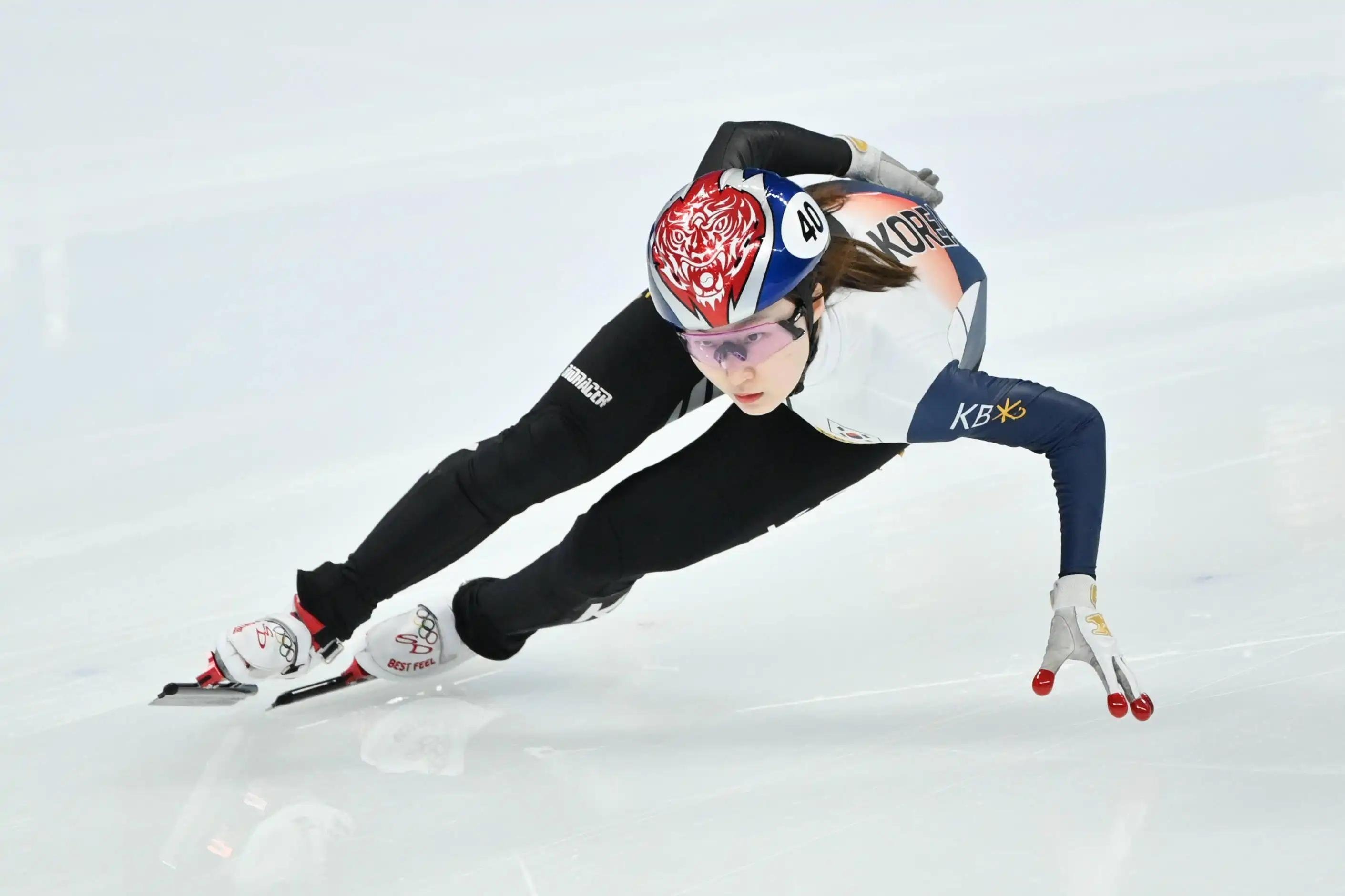 choi min-jeong famous chinese player liu shao short track world championships hd desktop