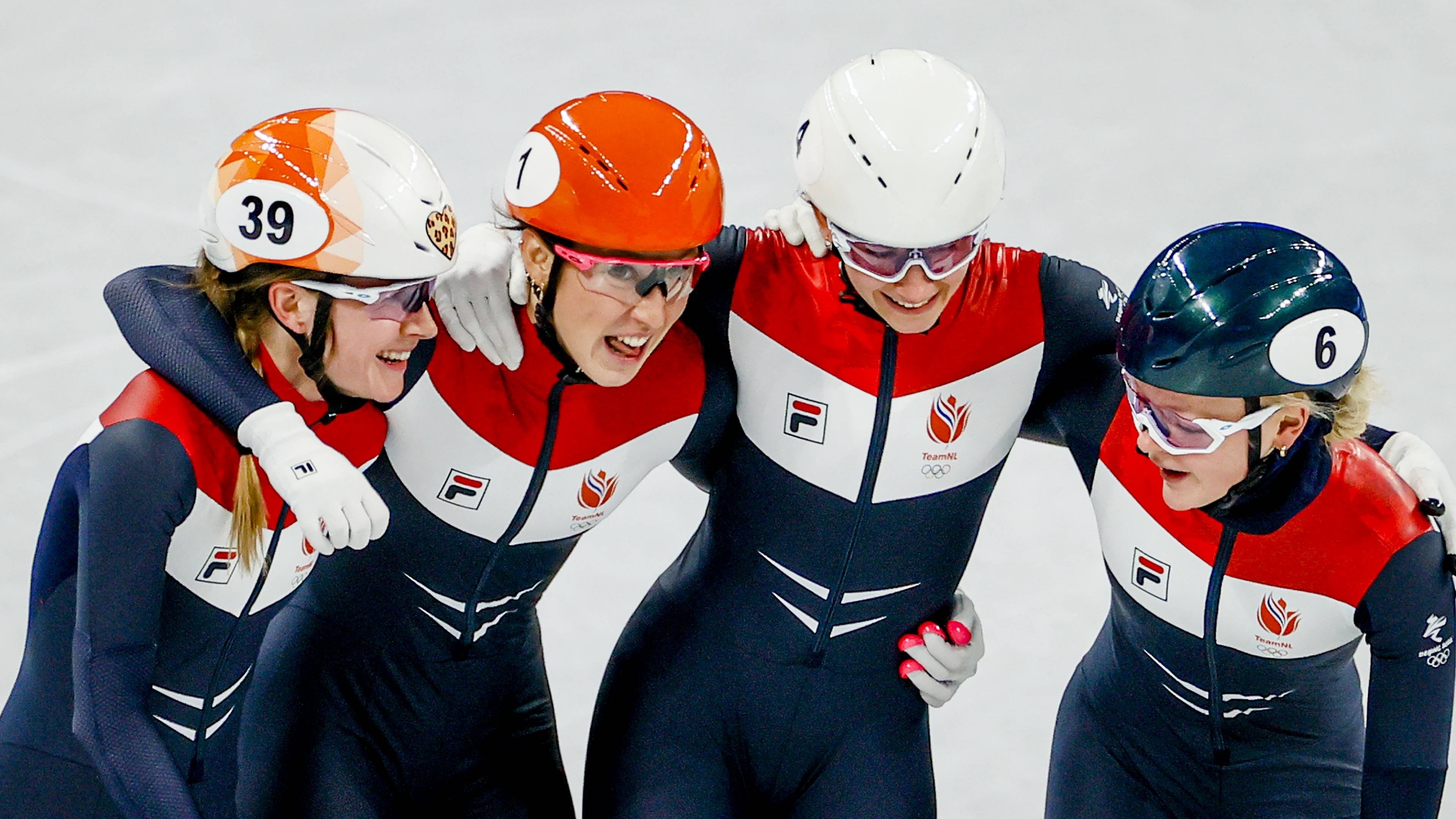 suzanne schulting olympic champion title defense 1000 meter 4k desktop