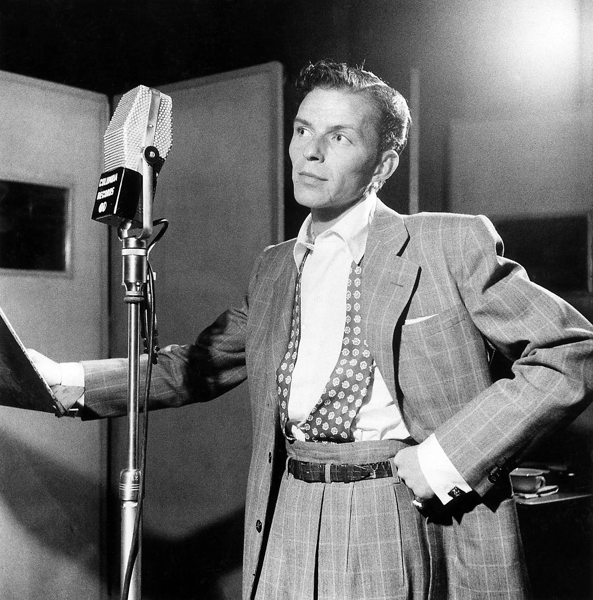 frank sinatra scandalous biography scholarly the new yorker hd phone