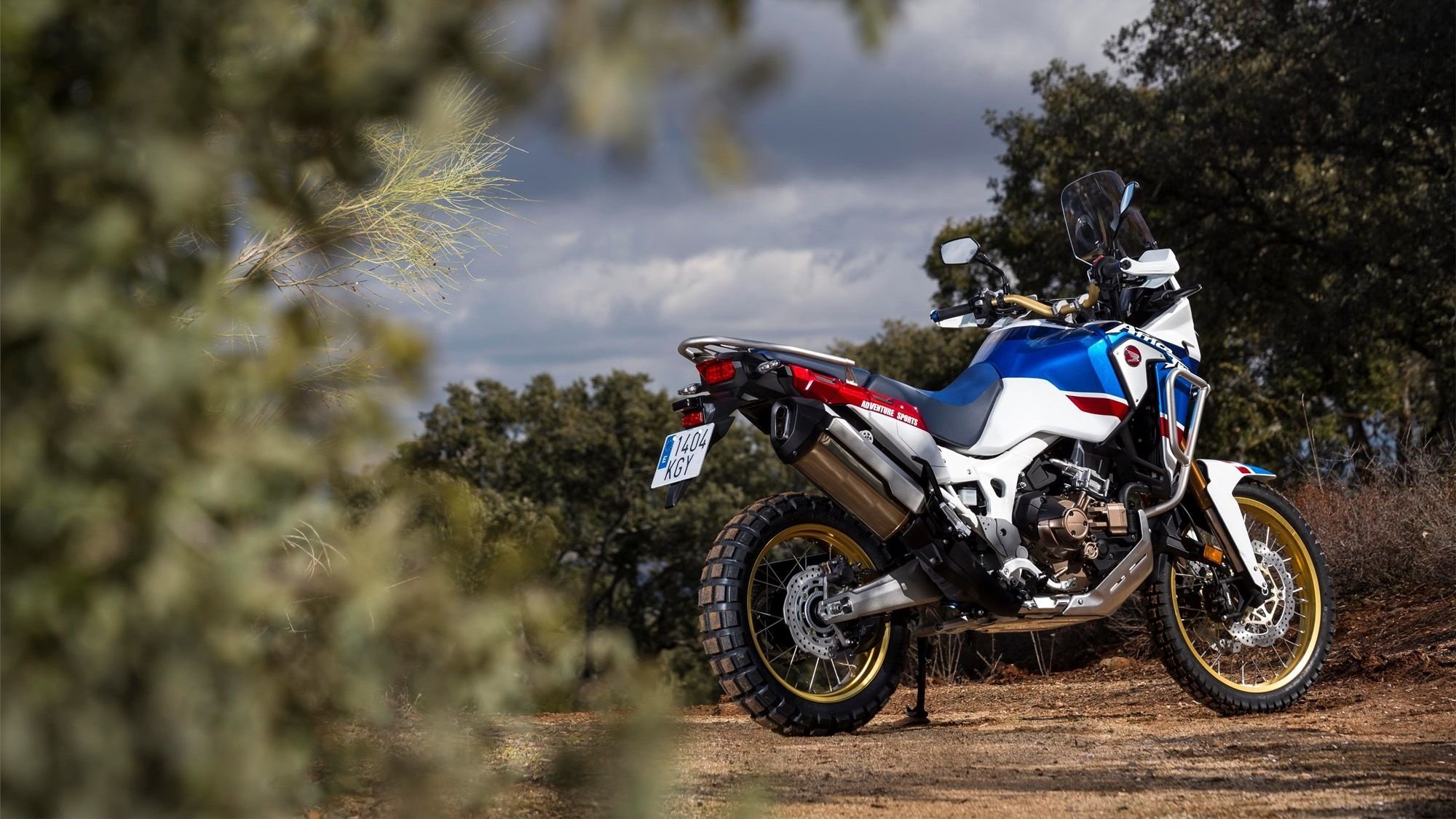 honda africa twin auto expert adventure motorcycle off-road capabilities hd desktop