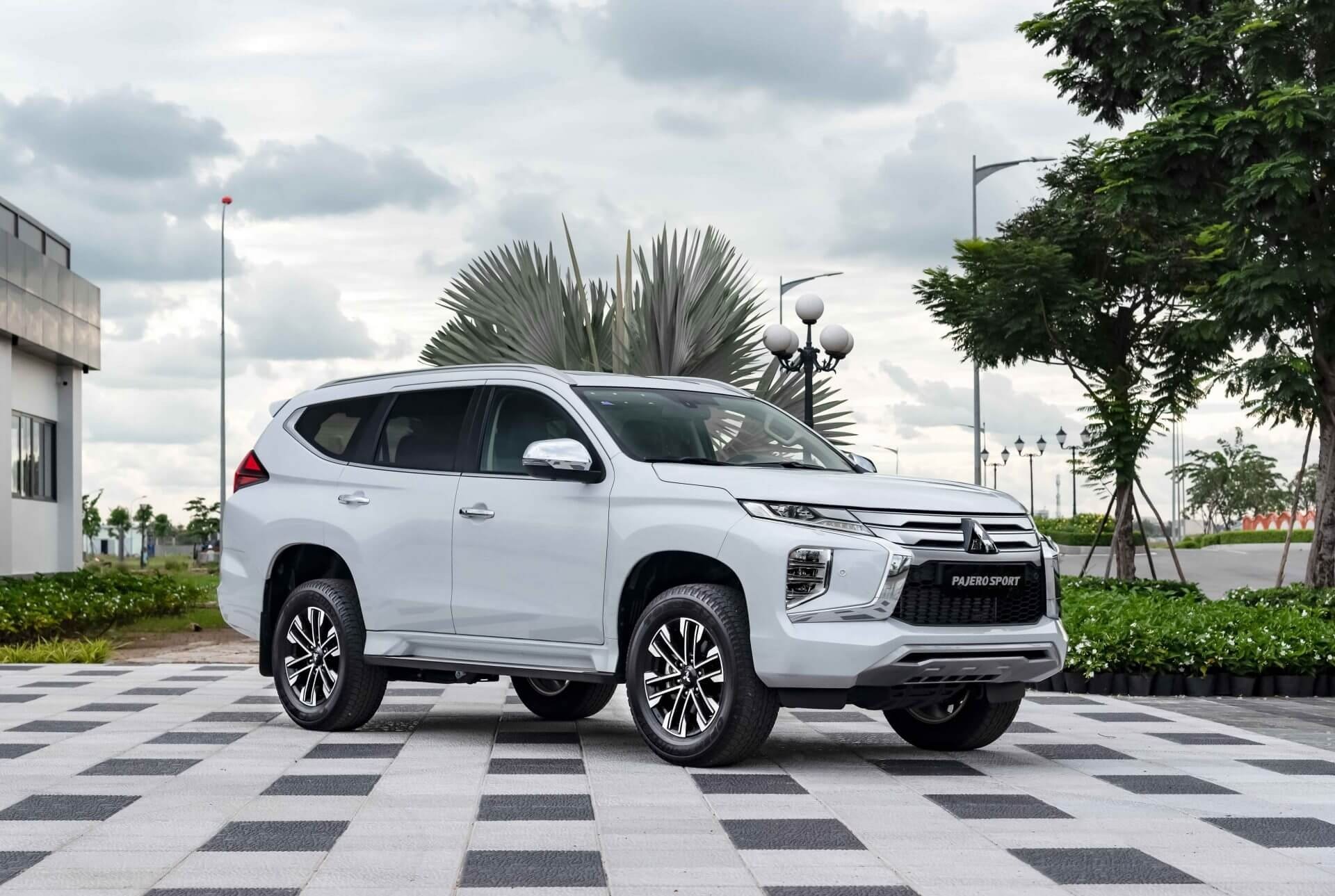 mitsubishi pajero new pajero sport 2020 hd desktop