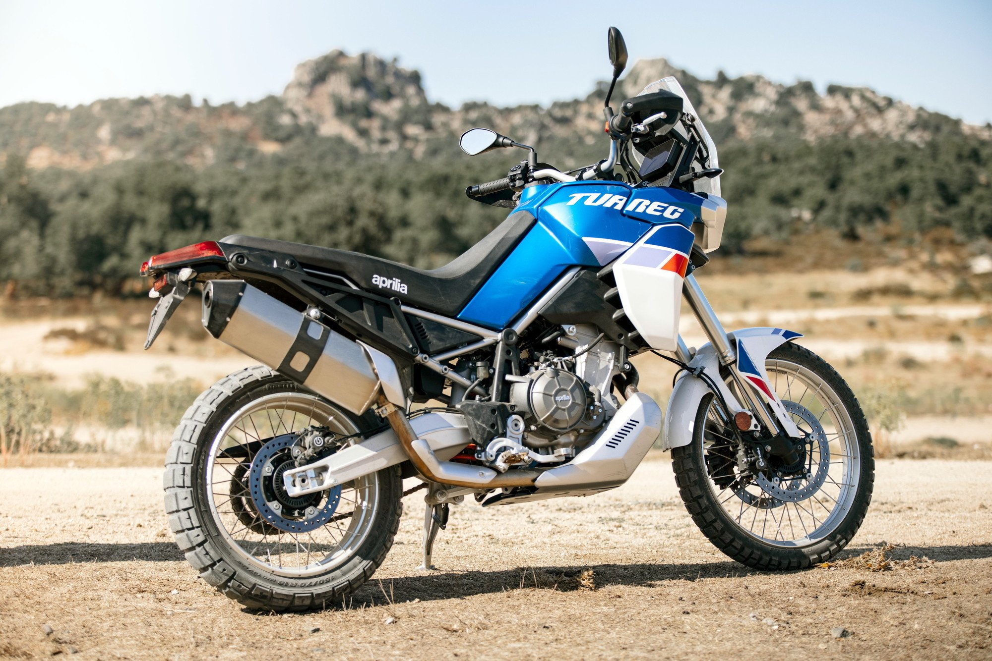 aprilia tuareg 660 l'adventure bike irresistible model young and dynamic hd desktop