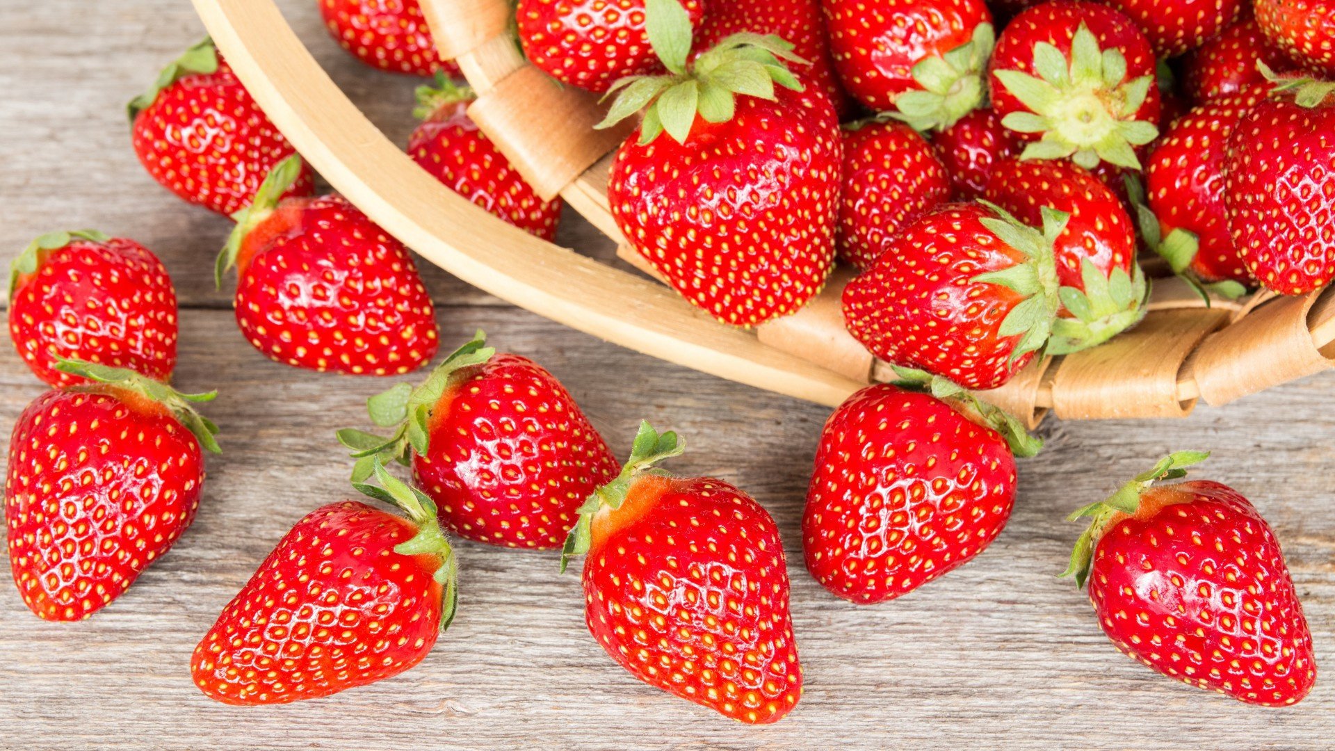 strawberries fruits wallpapers widescreen full hd desktop