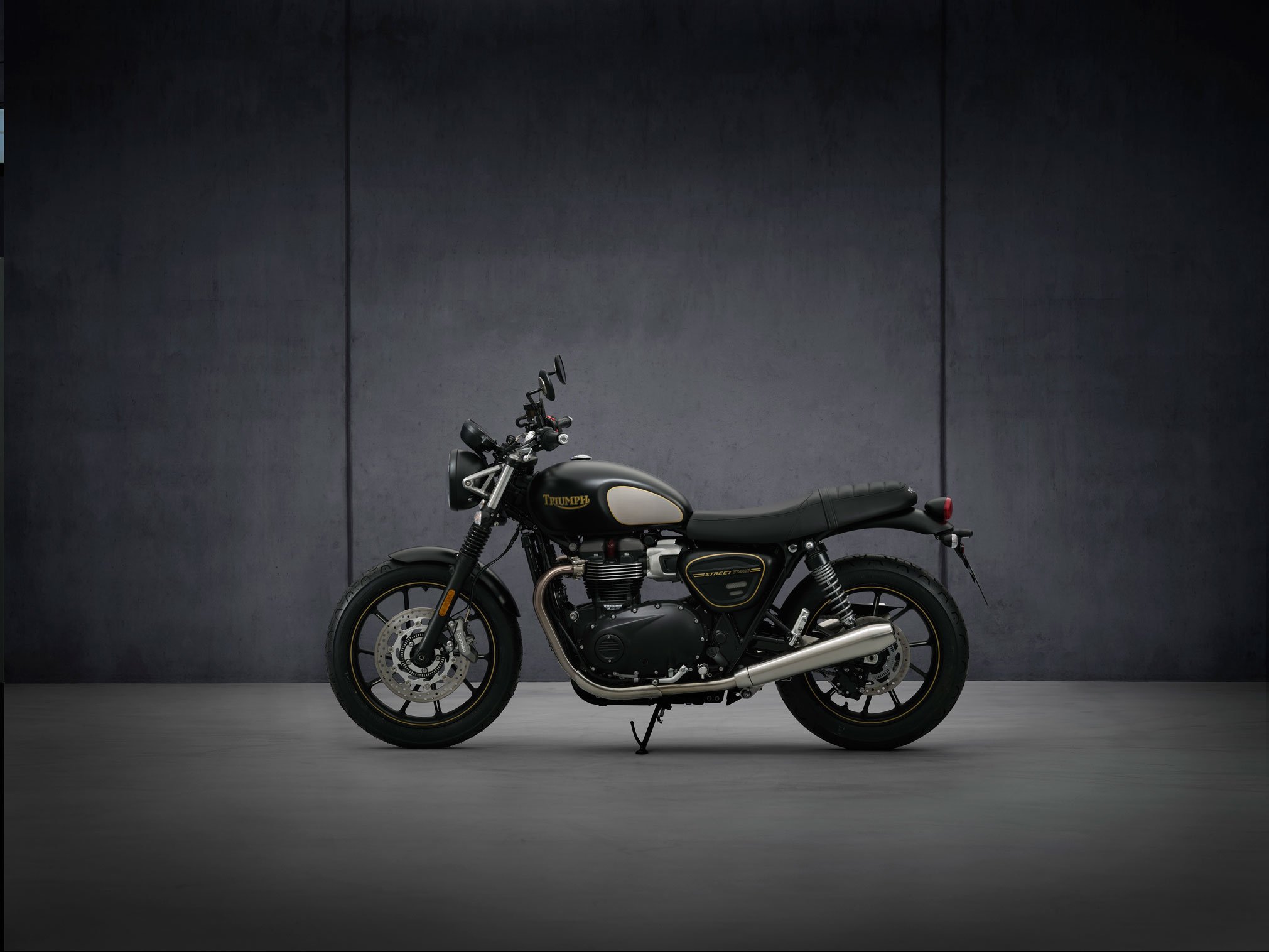 gold line edition triumph street twin wallpaper hd desktop