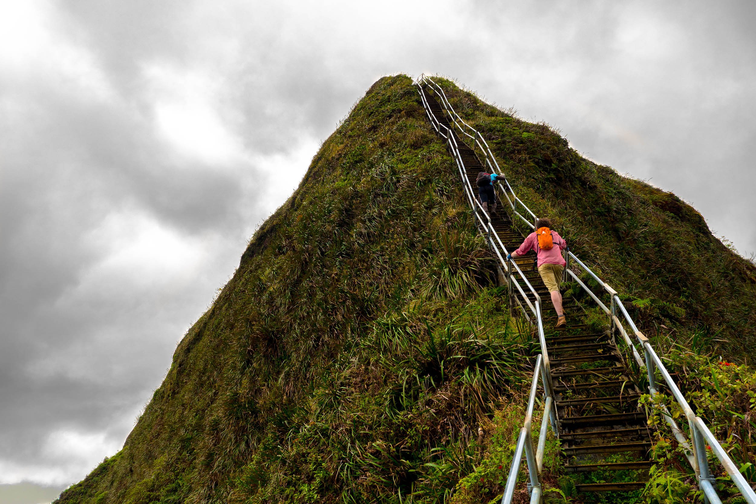 haiku hawaii stairs climb stairway hawaii hd desktop