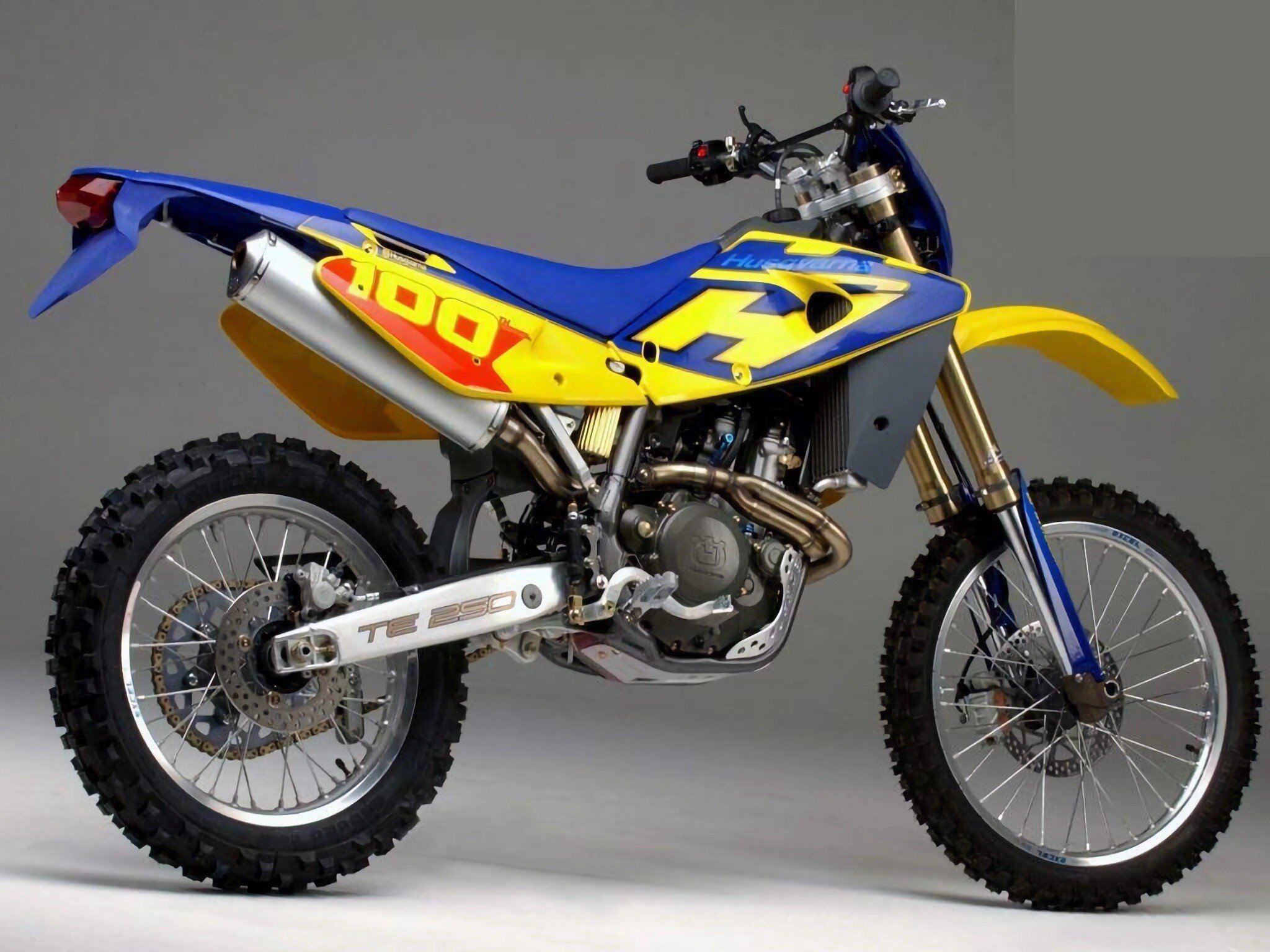 2004 model husqvarna te wallpaper hd desktop