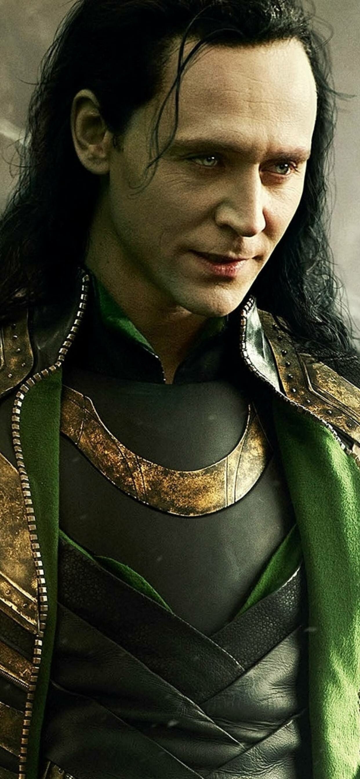 tom hiddleston loki wallpapers backgrounds hd phone