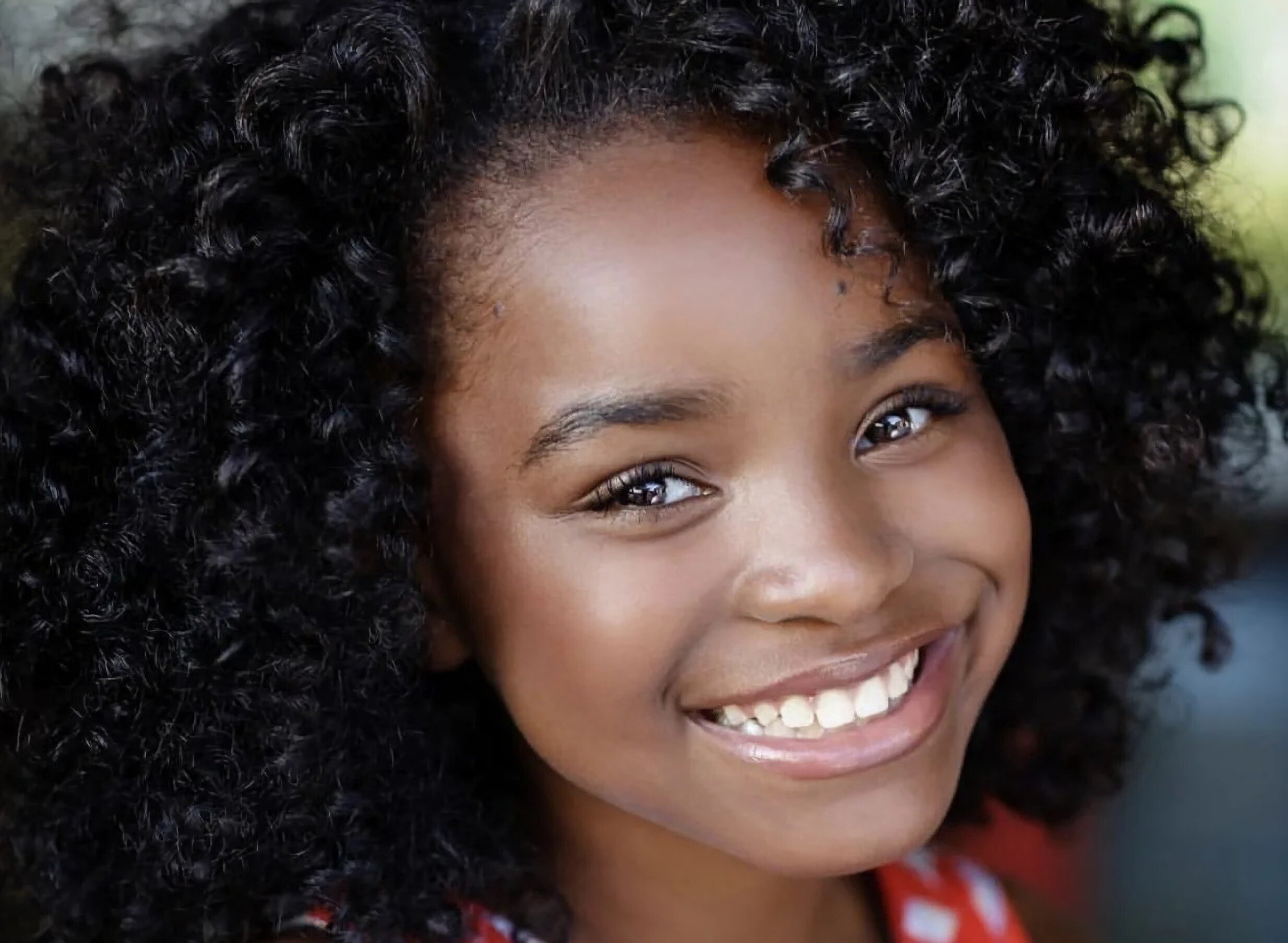 saniyya sidney talented young actress memorable performances screen presence hd desktop